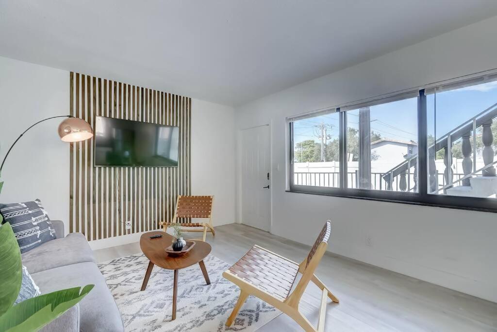 פורט לודרדייל Chic Retreat: 2Br Apartment! מראה חיצוני תמונה