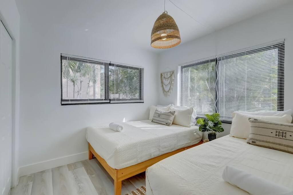 פורט לודרדייל Chic Retreat: 2Br Apartment! מראה חיצוני תמונה